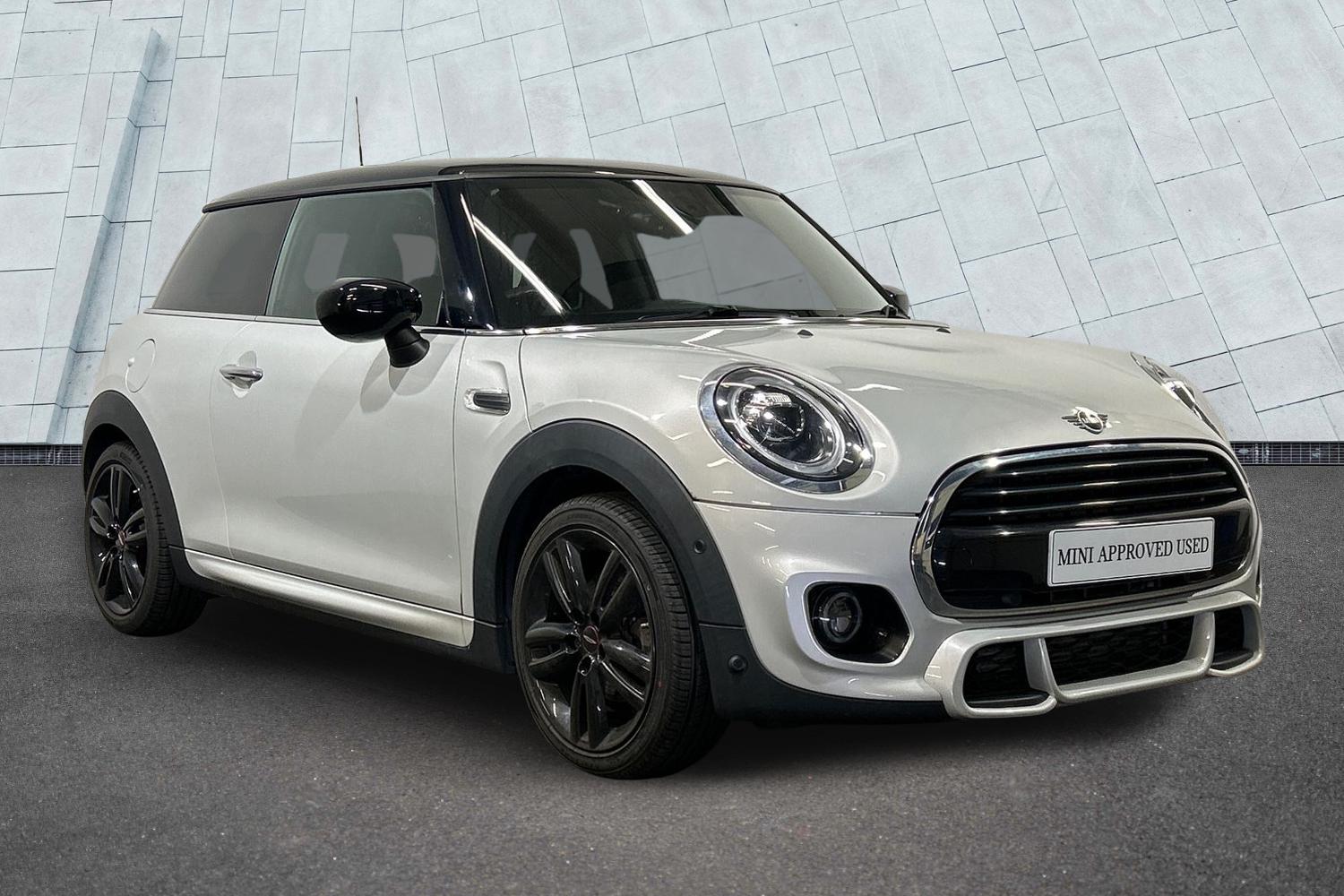 Main listing image - MINI Hatchback