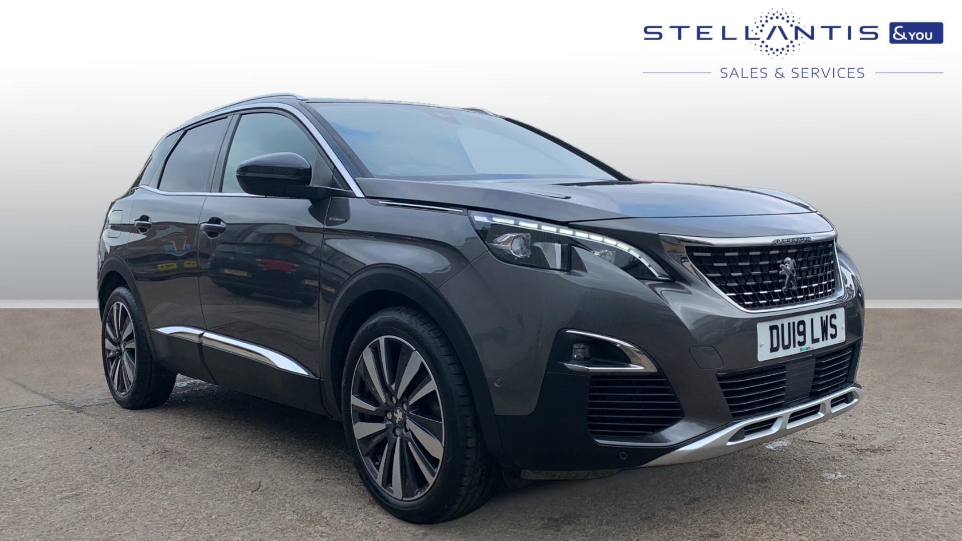 Main listing image - Peugeot 3008