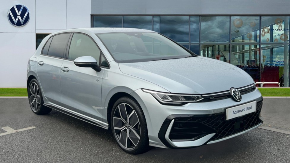 Main listing image - Volkswagen Golf