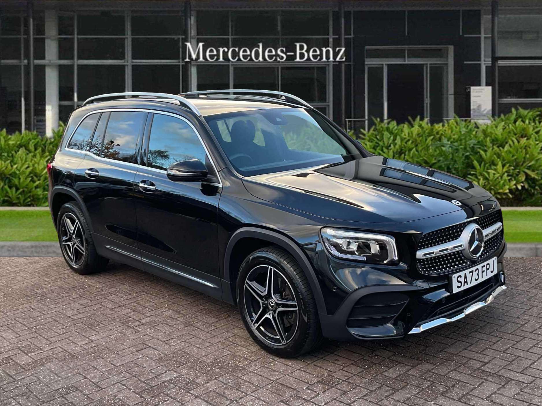 Main listing image - Mercedes-Benz GLB