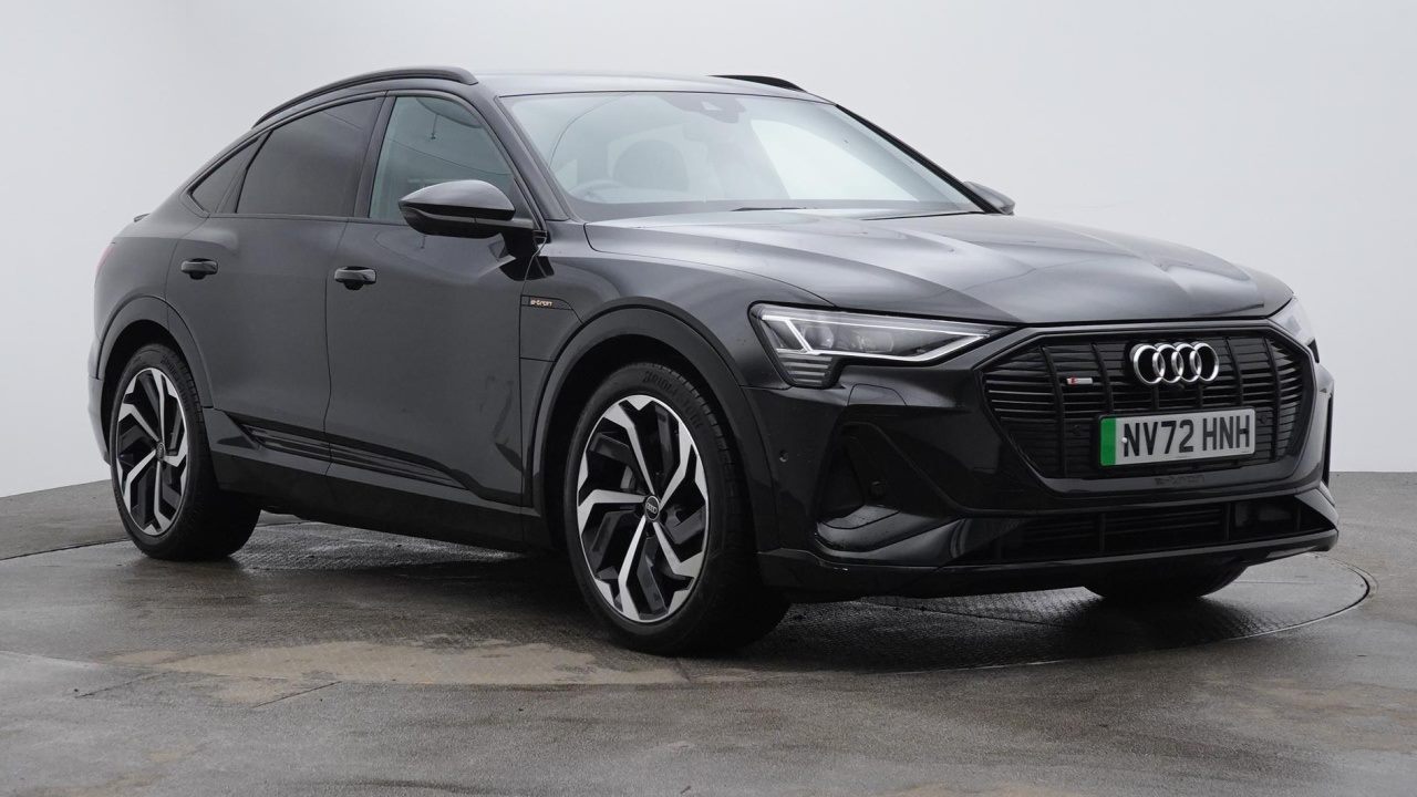 Main listing image - Audi e-tron