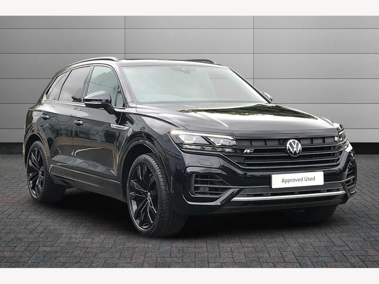 Main listing image - Volkswagen Touareg