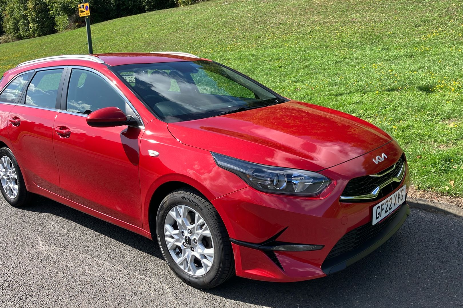 Main listing image - Kia Ceed SW