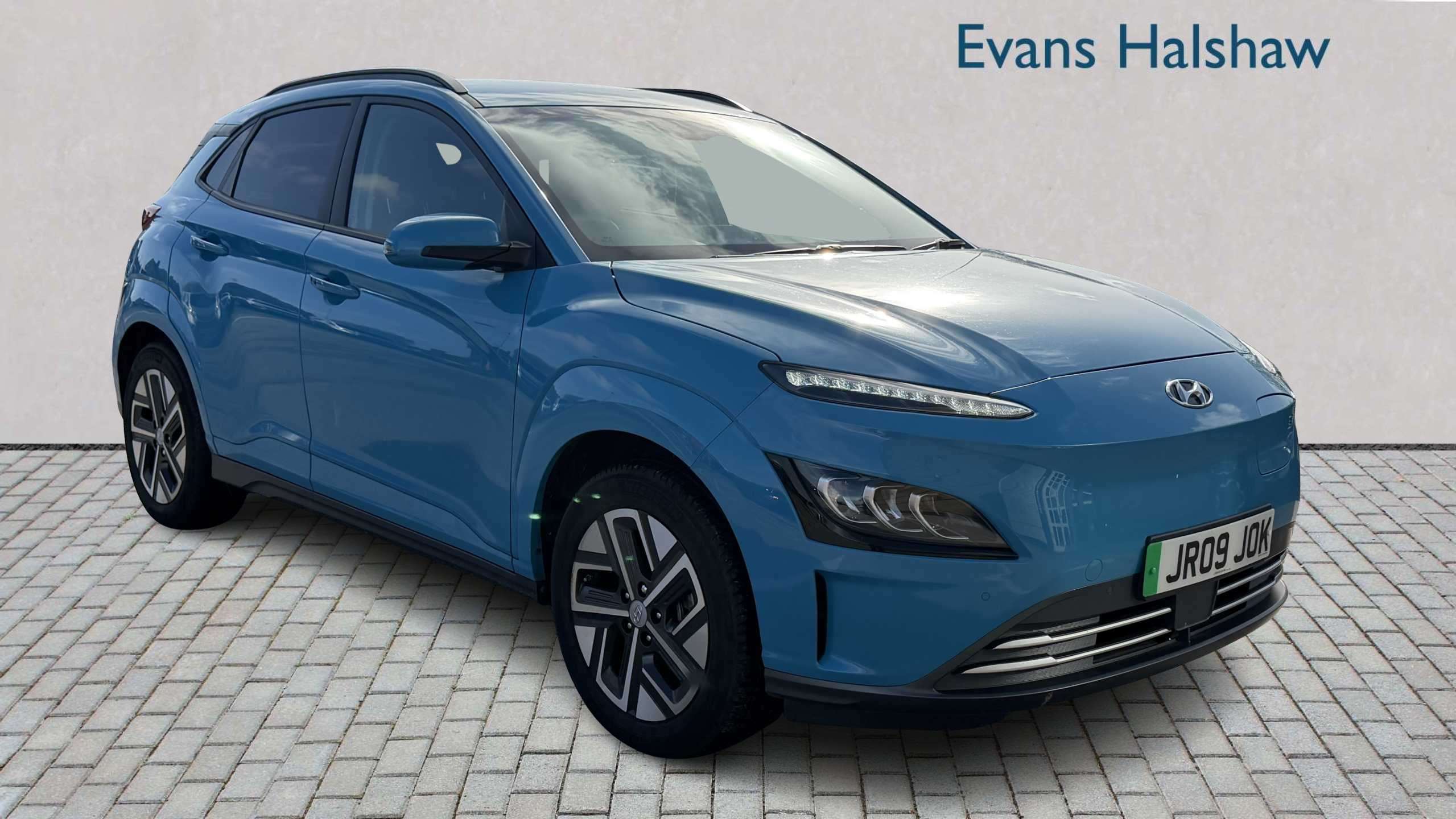 Main listing image - Hyundai Kona Electric