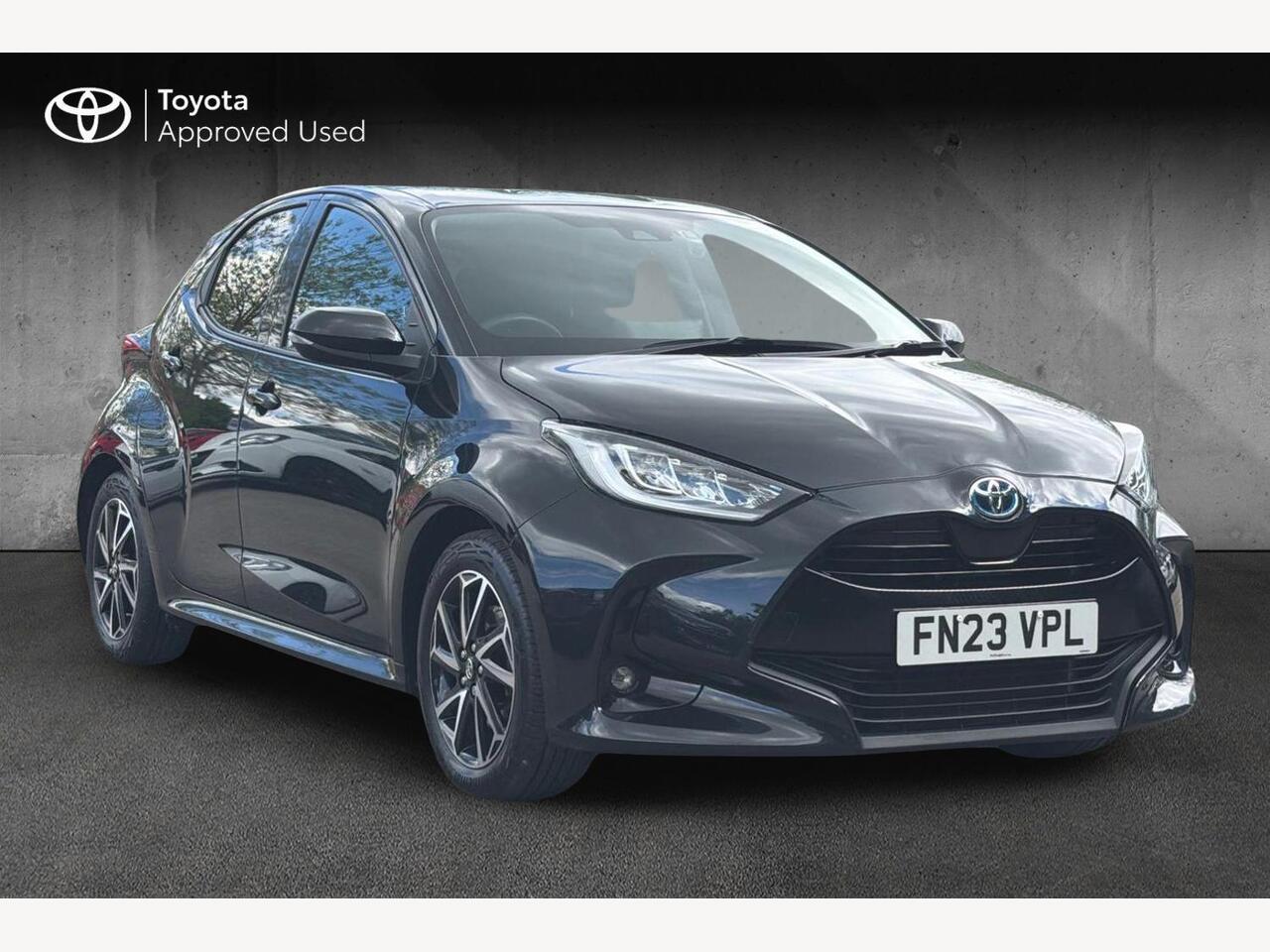 Main listing image - Toyota Yaris