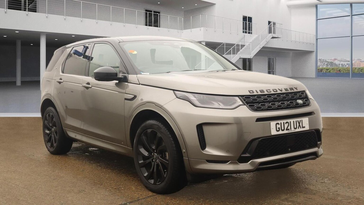 Main listing image - Land Rover Discovery Sport