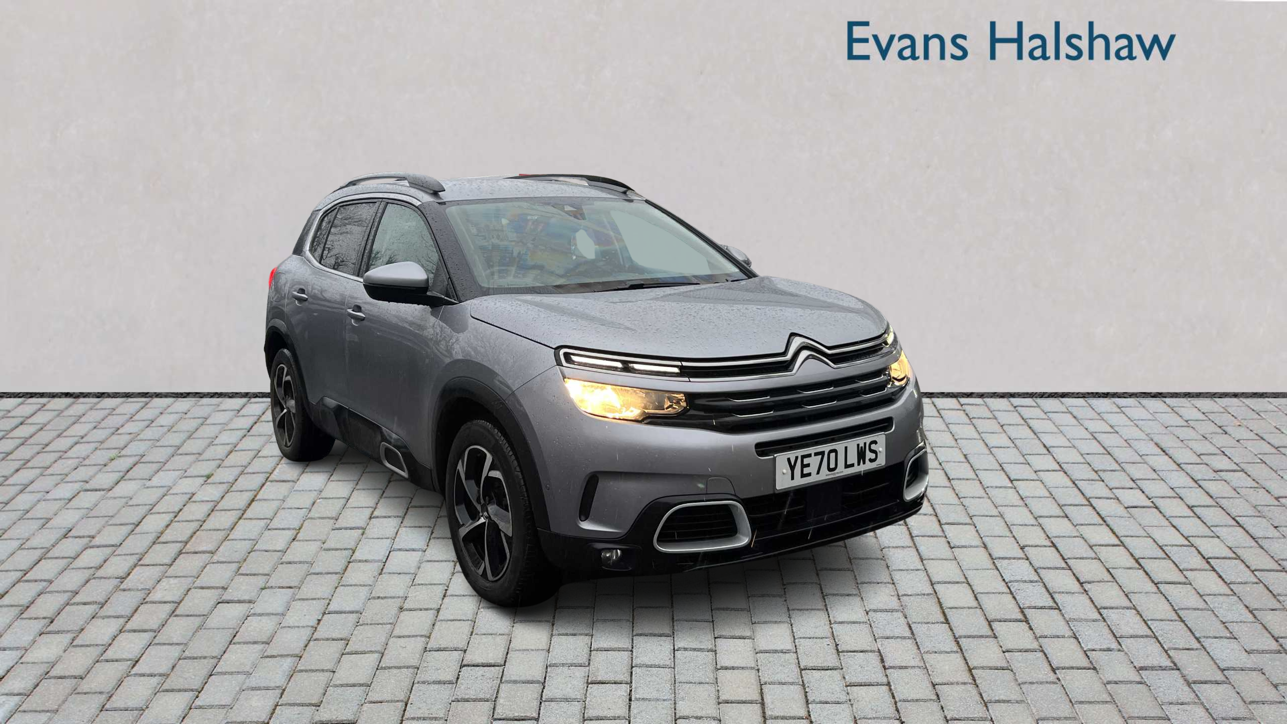 Main listing image - Citroen C5 Aircross