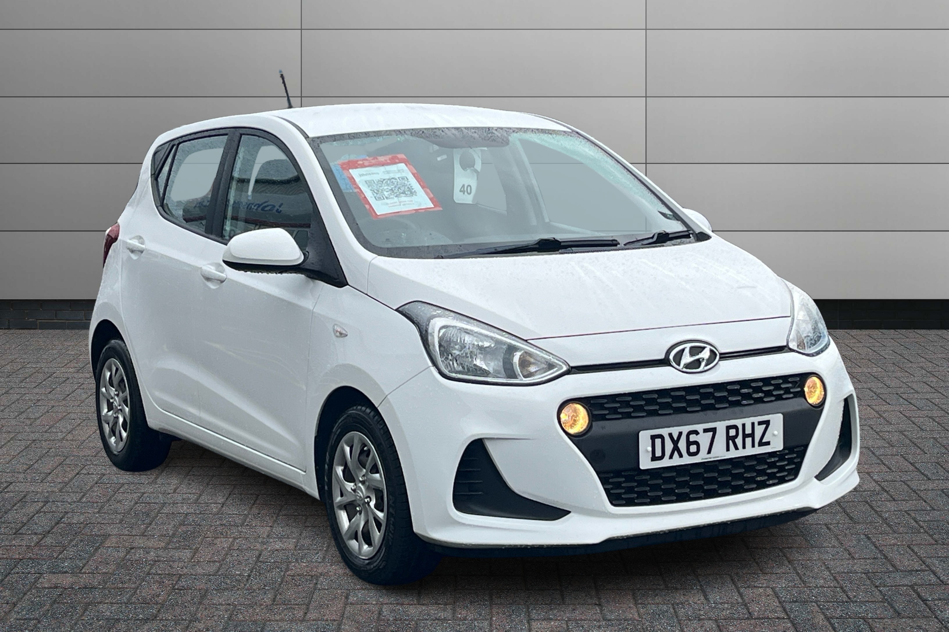 Main listing image - Hyundai i10