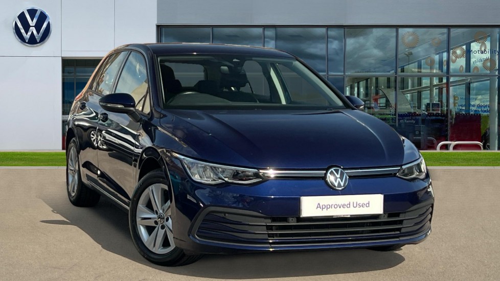 Main listing image - Volkswagen Golf