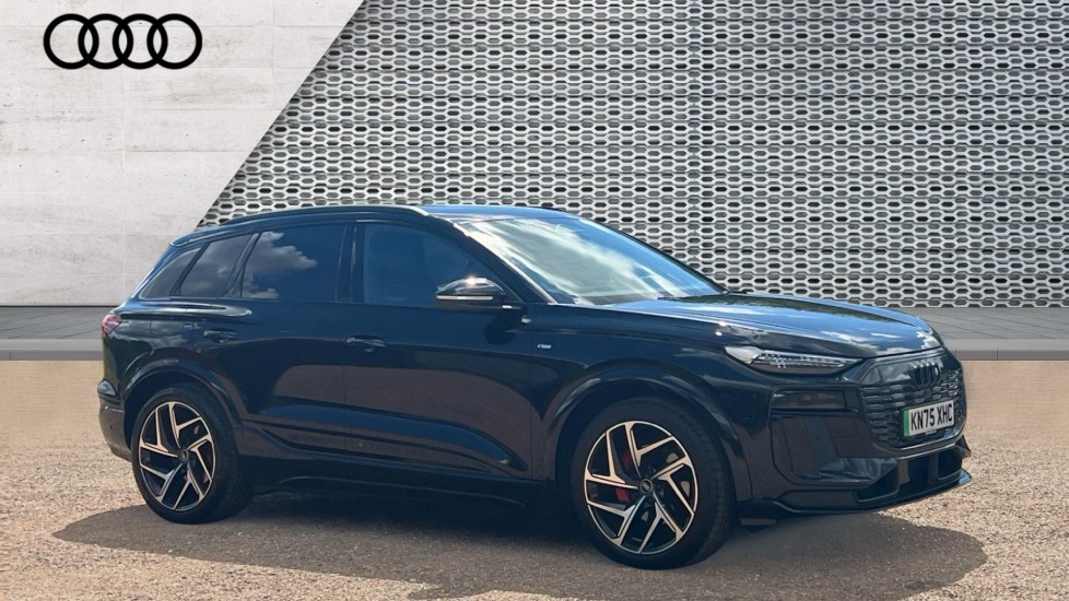 Main listing image - Audi Q6