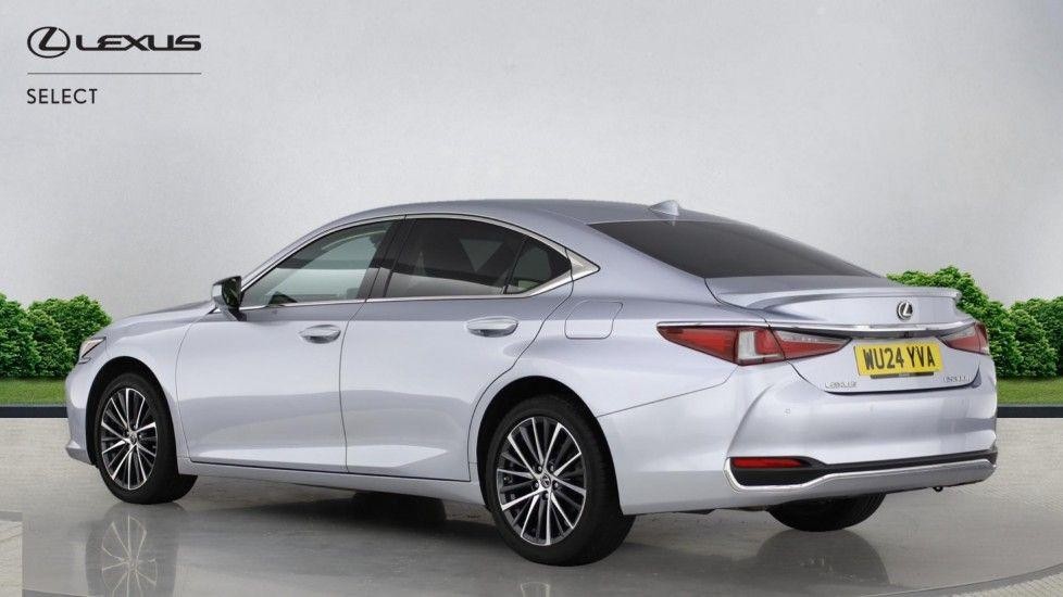 Main listing image - Lexus ES