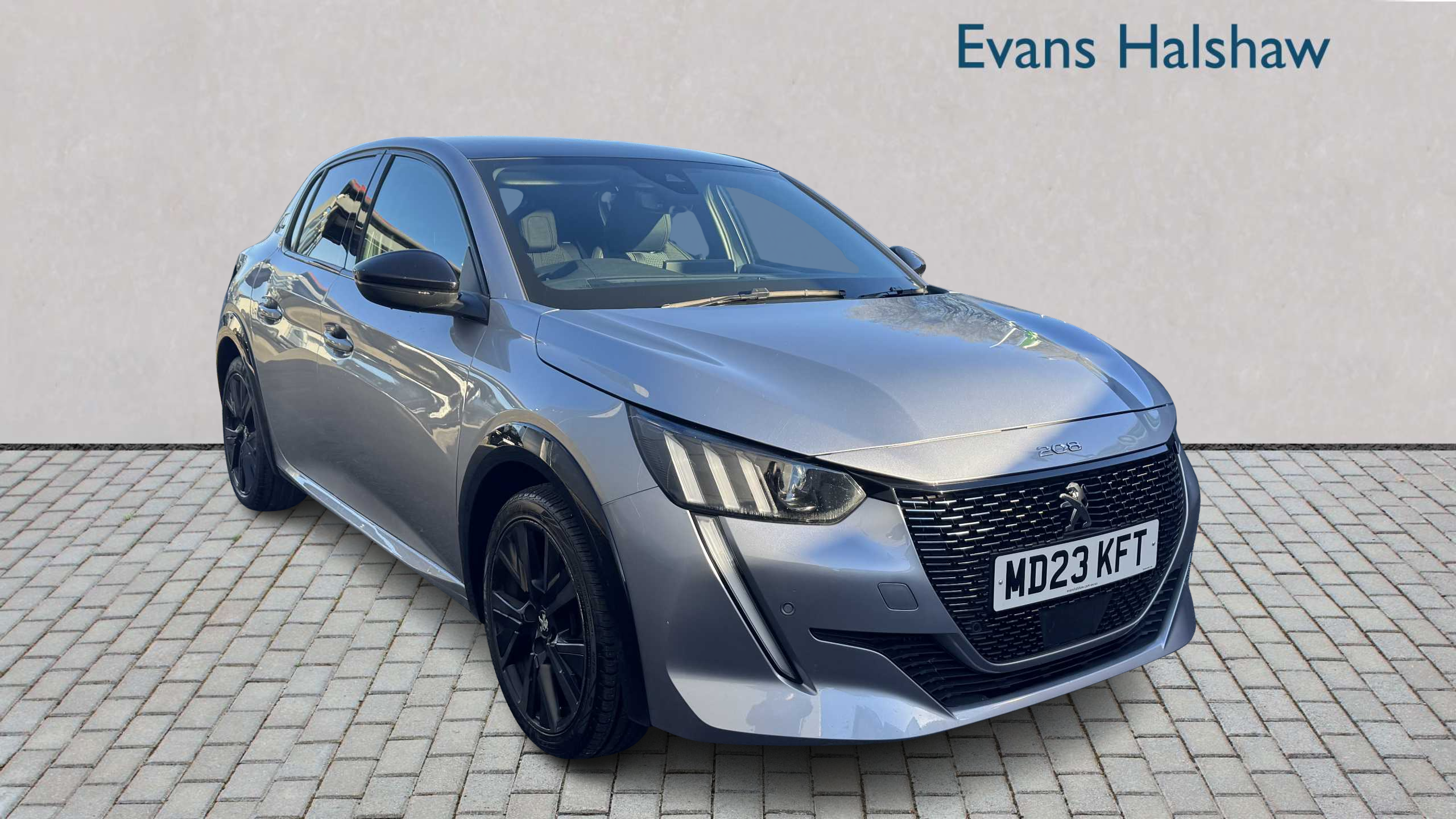 Main listing image - Peugeot 208