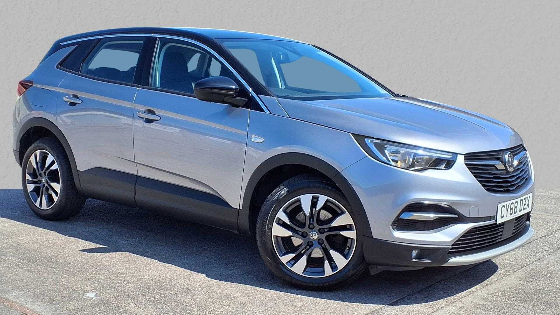 Main listing image - Vauxhall Grandland X