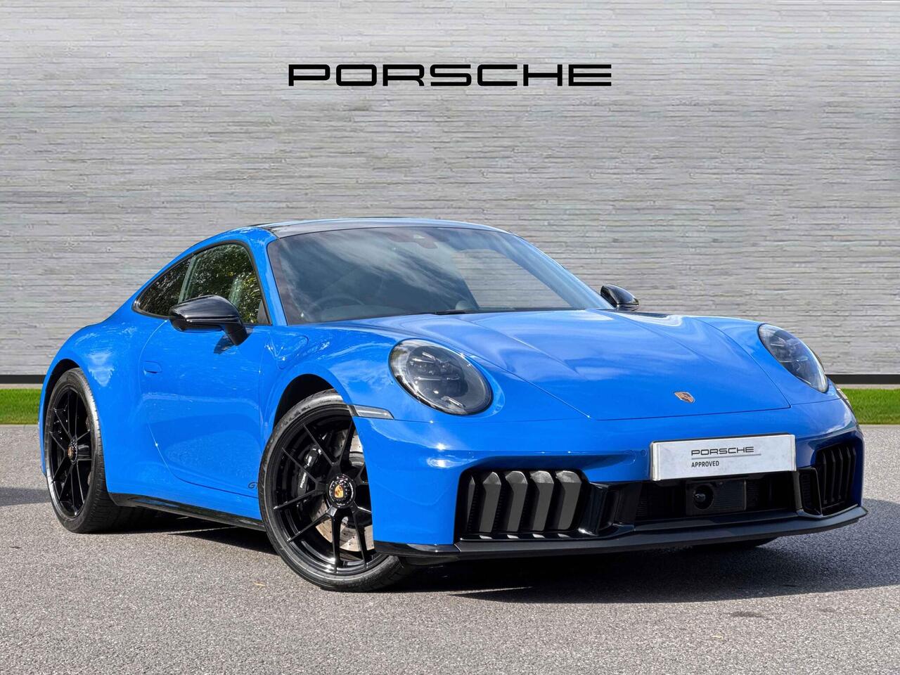 Main listing image - Porsche 911