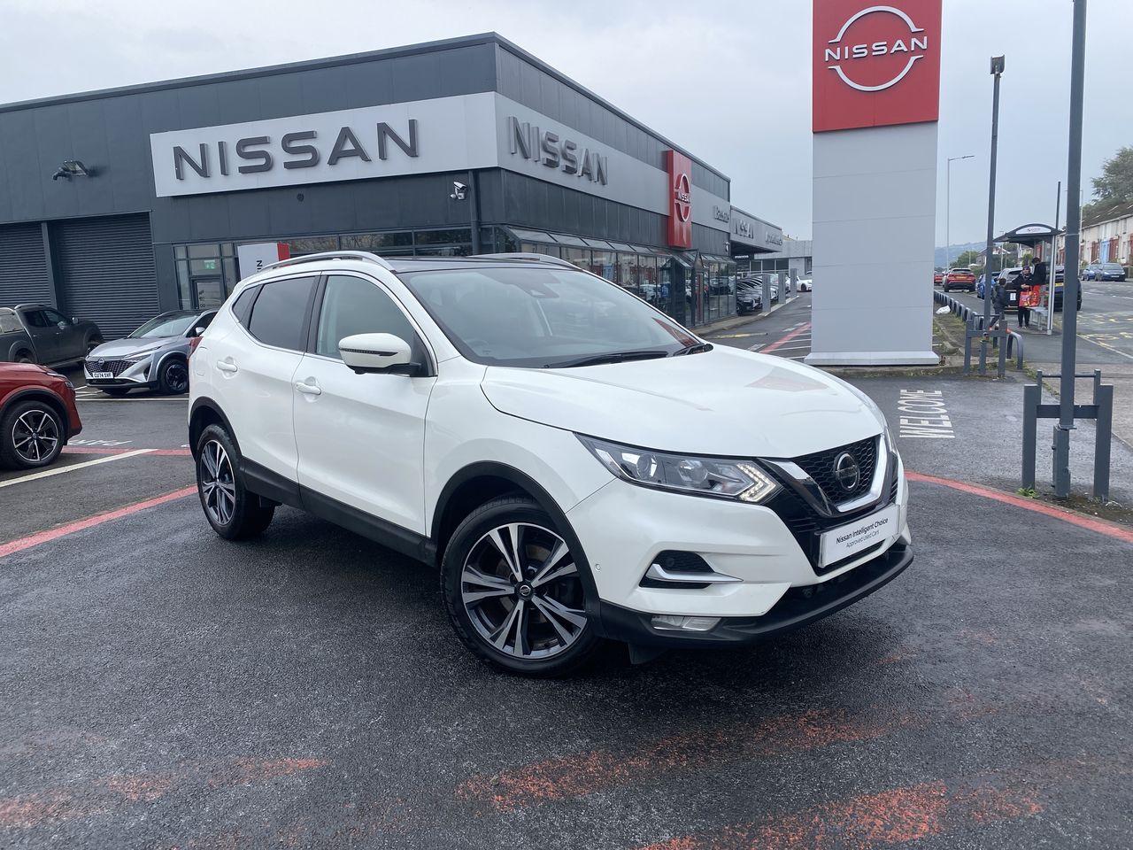 Main listing image - Nissan Qashqai