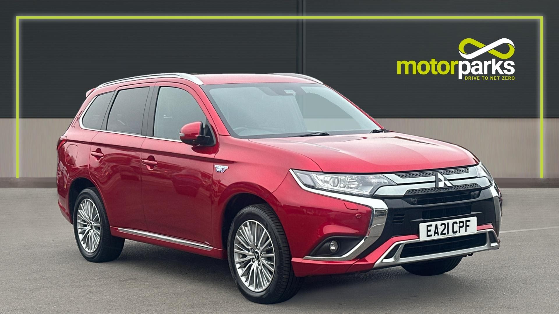 Main listing image - Mitsubishi Outlander