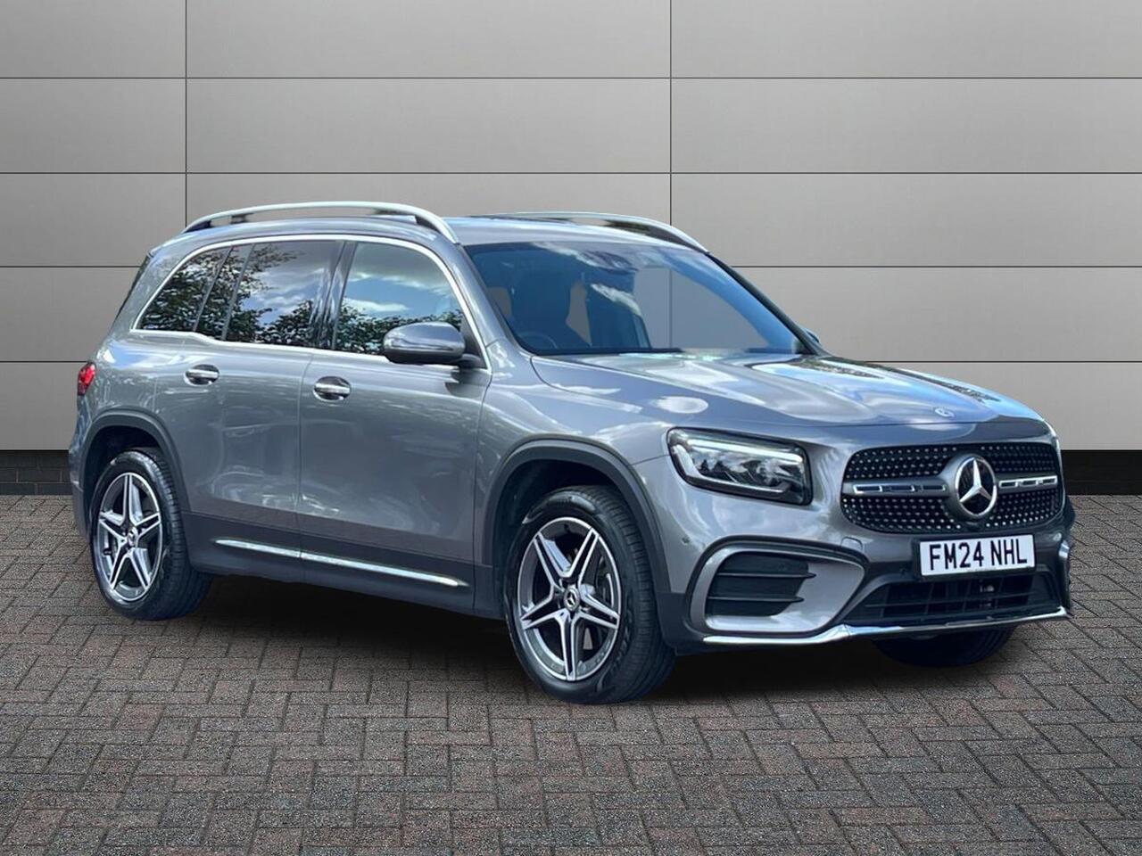 Main listing image - Mercedes-Benz GLB