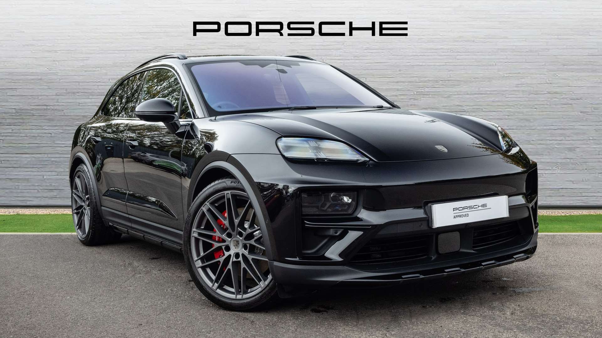 Main listing image - Porsche Macan