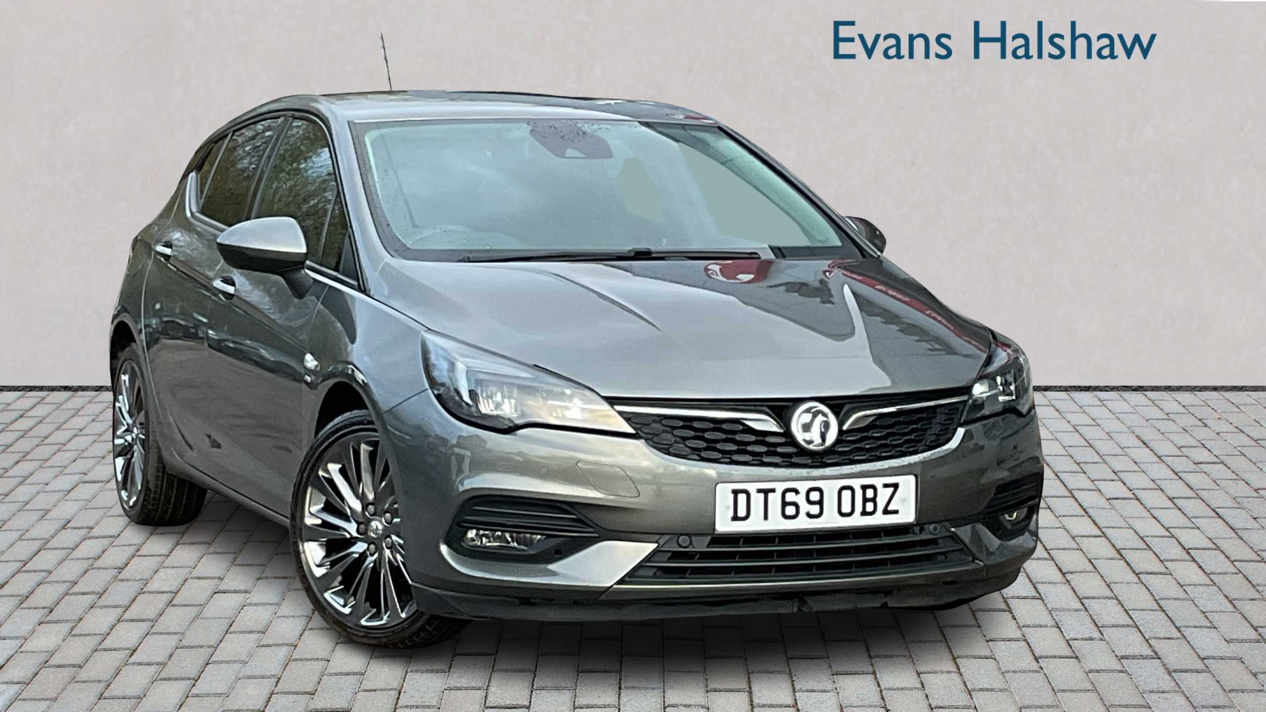 Main listing image - Vauxhall Astra