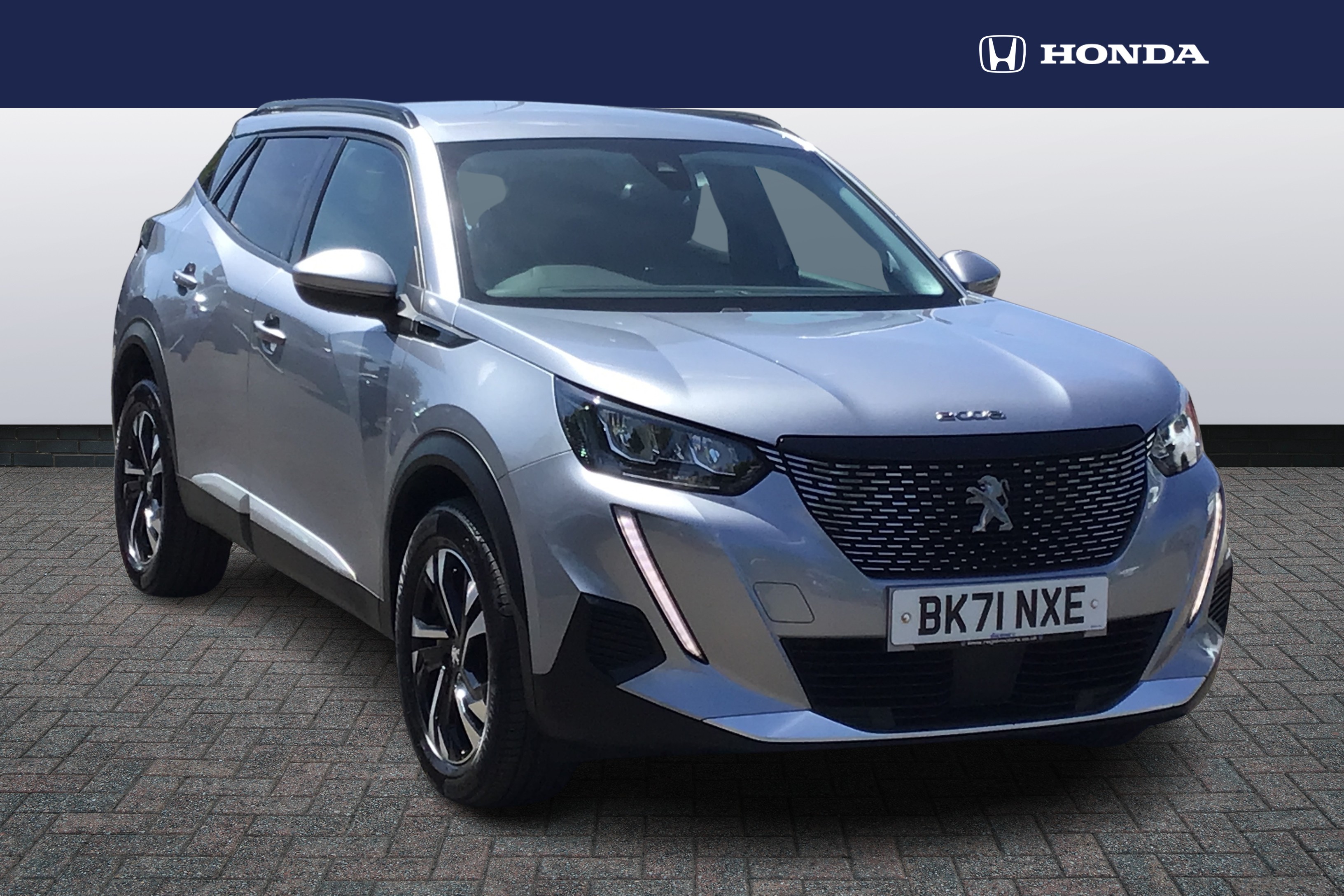 Main listing image - Peugeot 2008