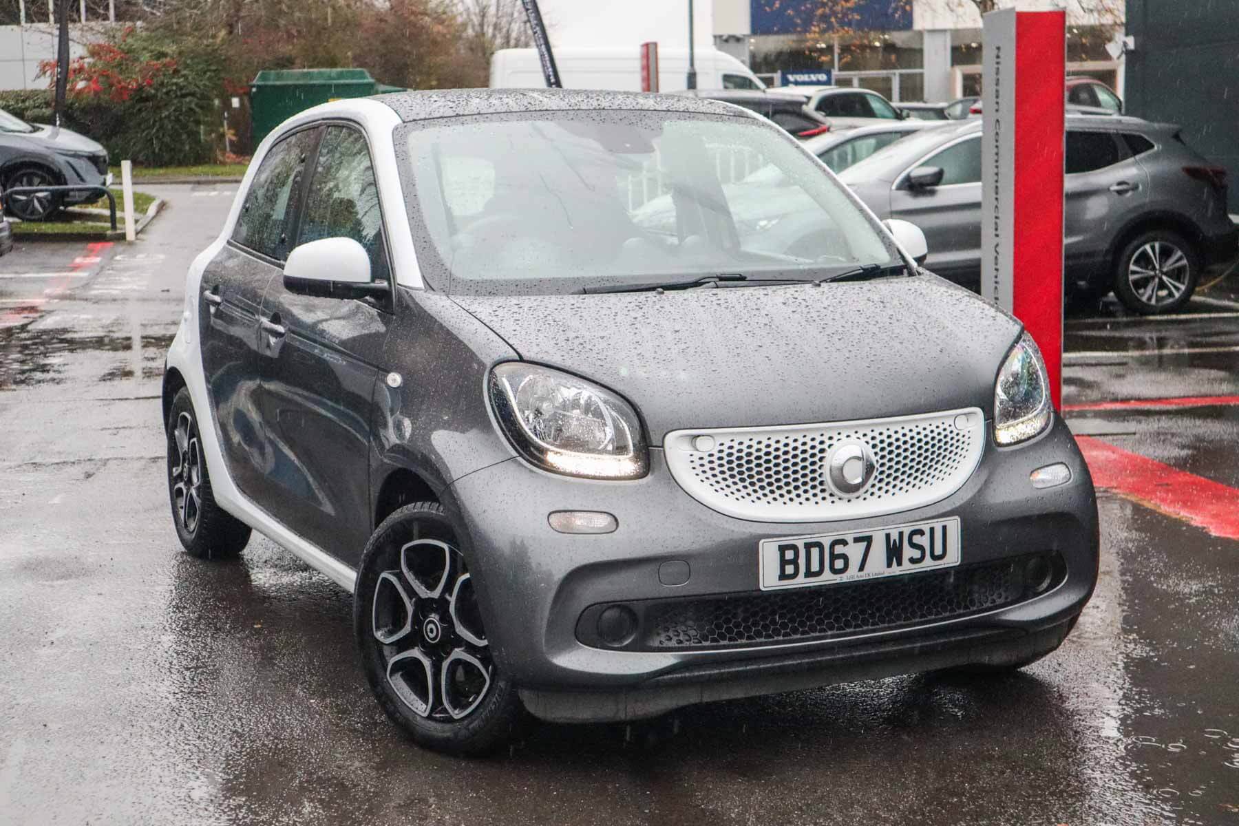 Main listing image - Smart Forfour