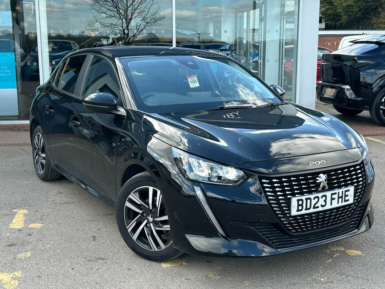 Main listing image - Peugeot 208