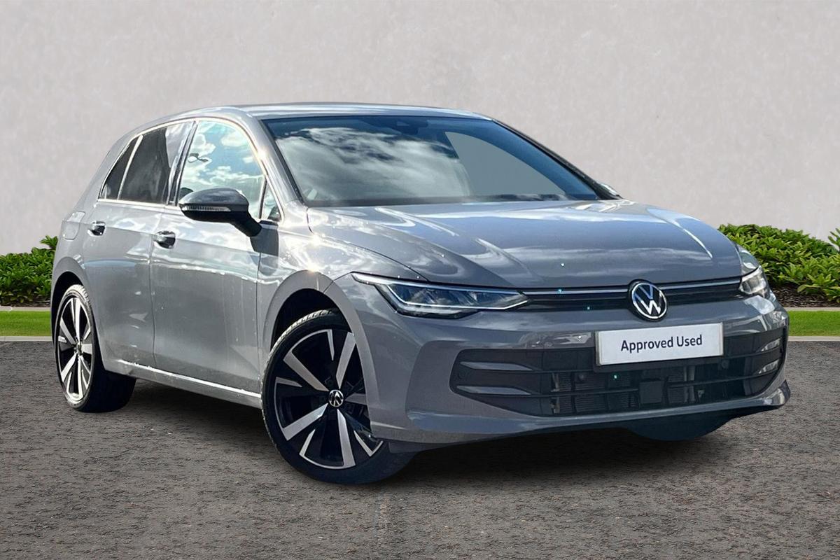 Main listing image - Volkswagen Golf
