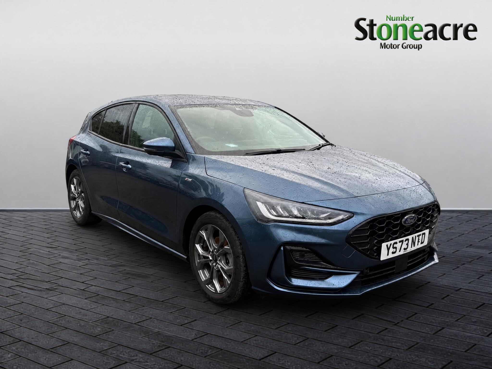 Main listing image - Ford Focus