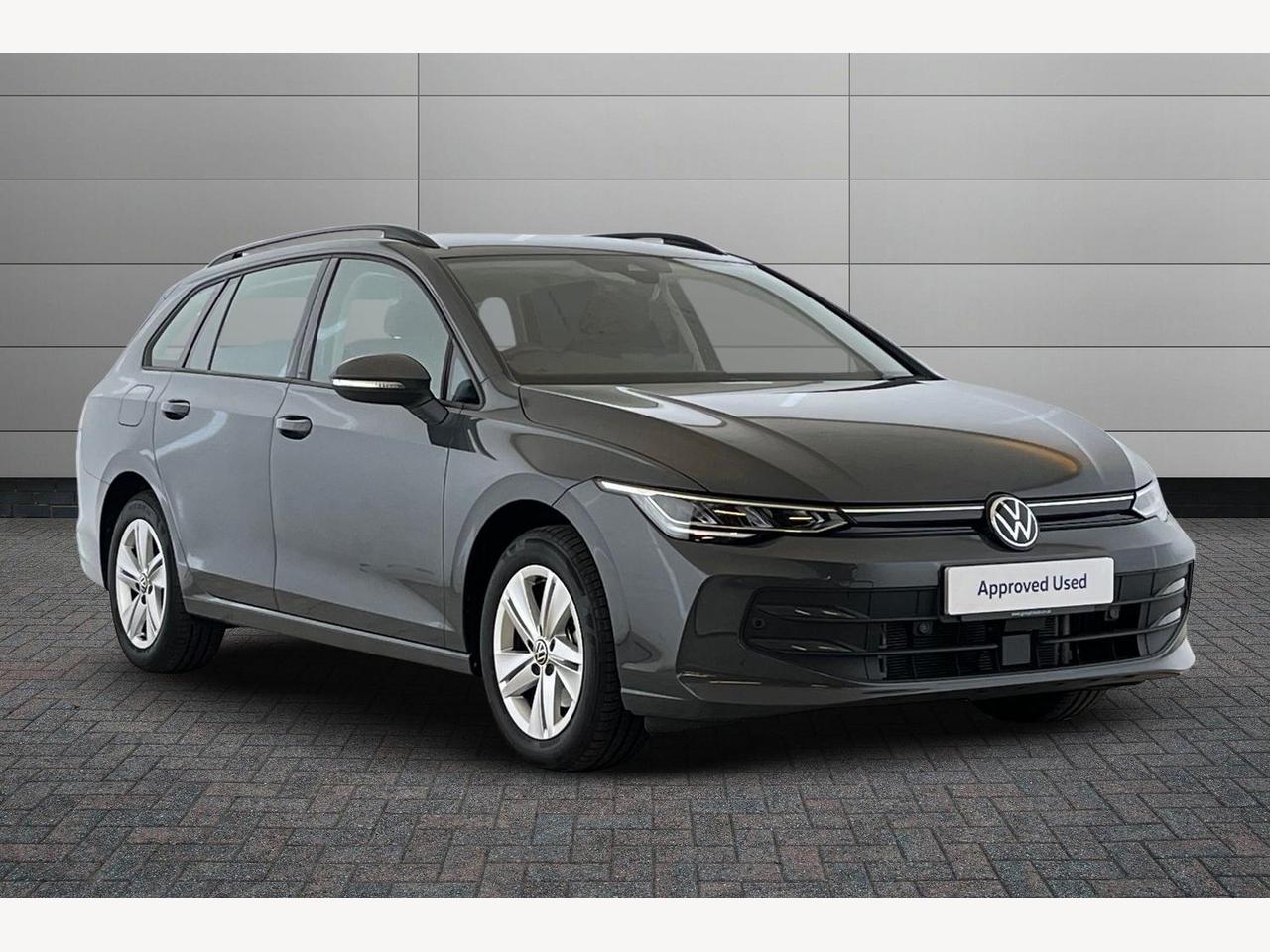 Main listing image - Volkswagen Golf Estate