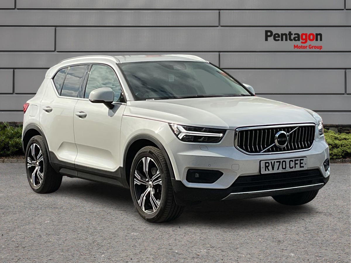 Main listing image - Volvo XC40