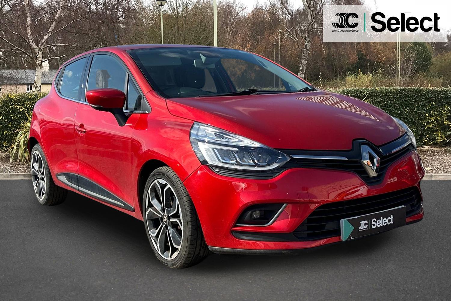 Main listing image - Renault Clio