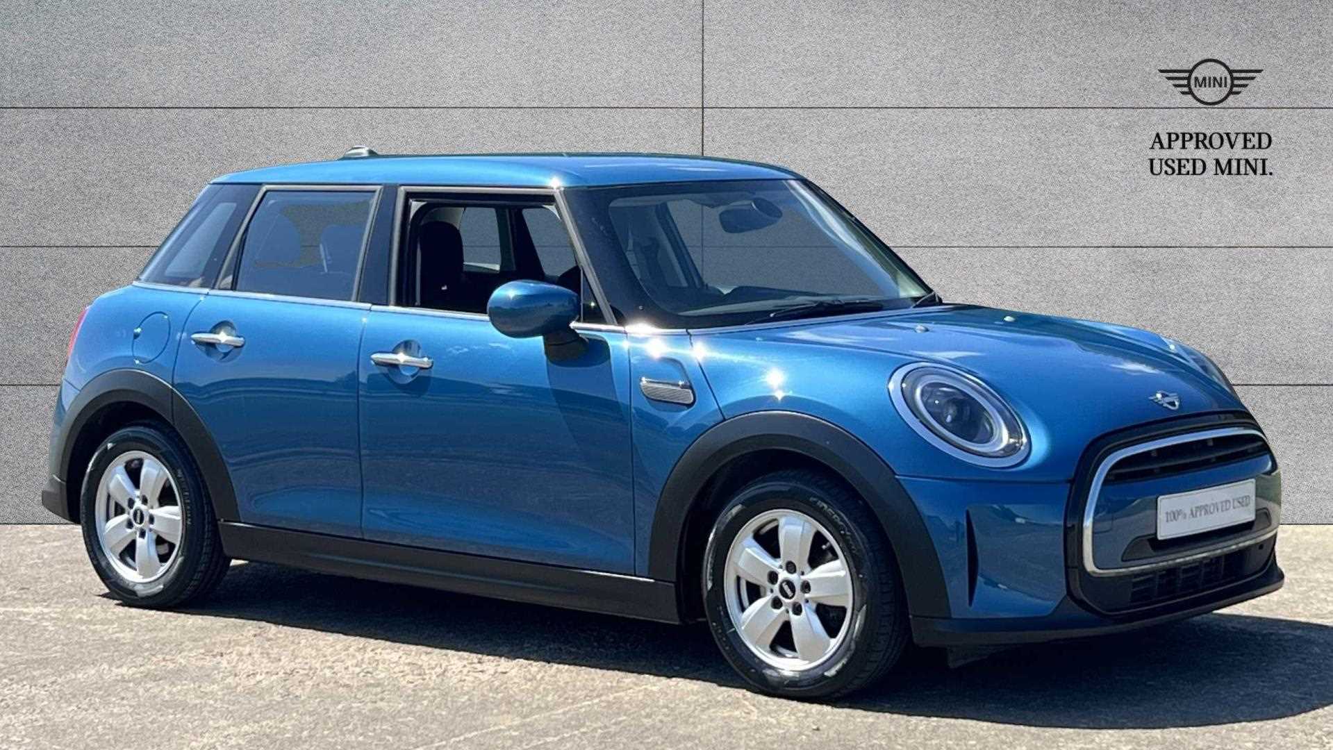 Main listing image - MINI Hatchback 5dr