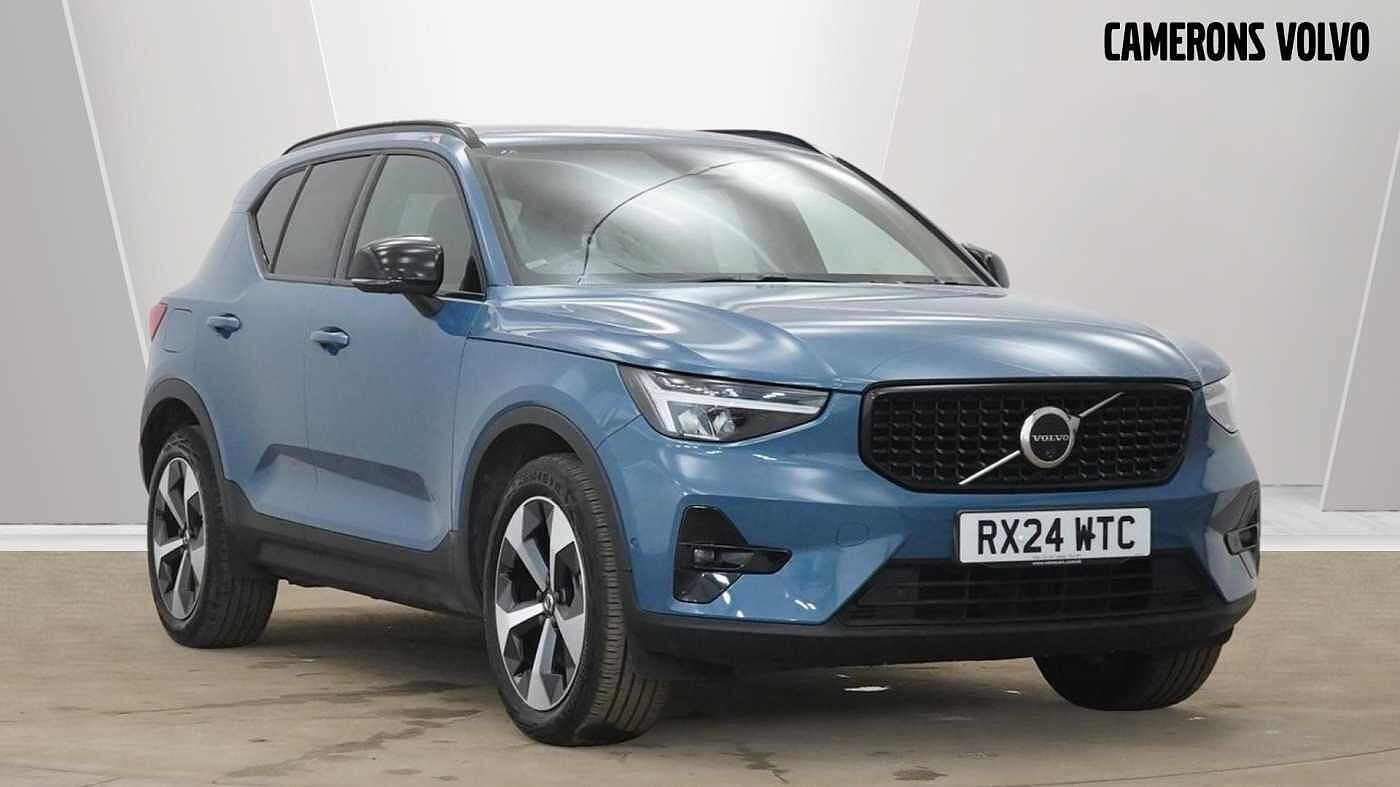 Main listing image - Volvo XC40