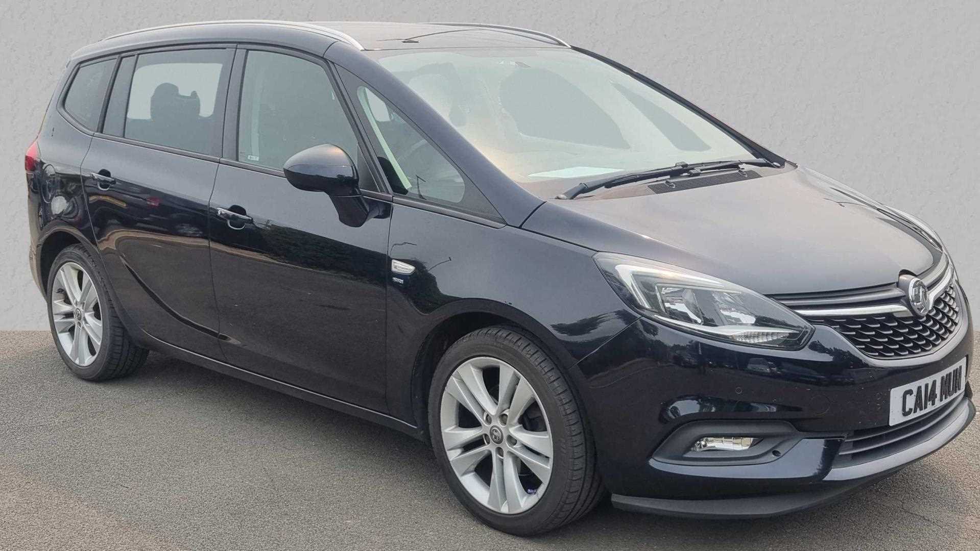 Main listing image - Vauxhall Zafira