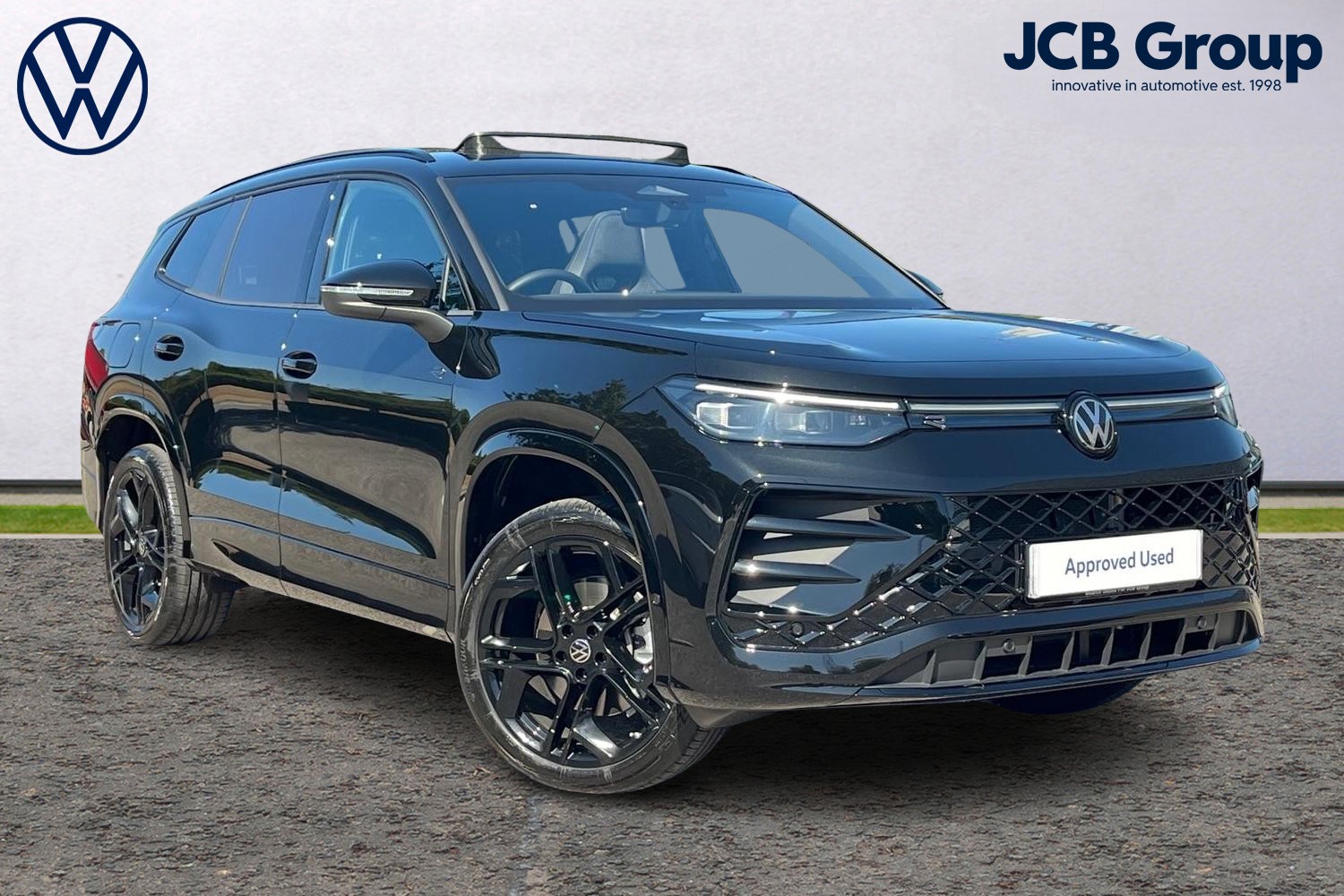 Main listing image - Volkswagen Tayron