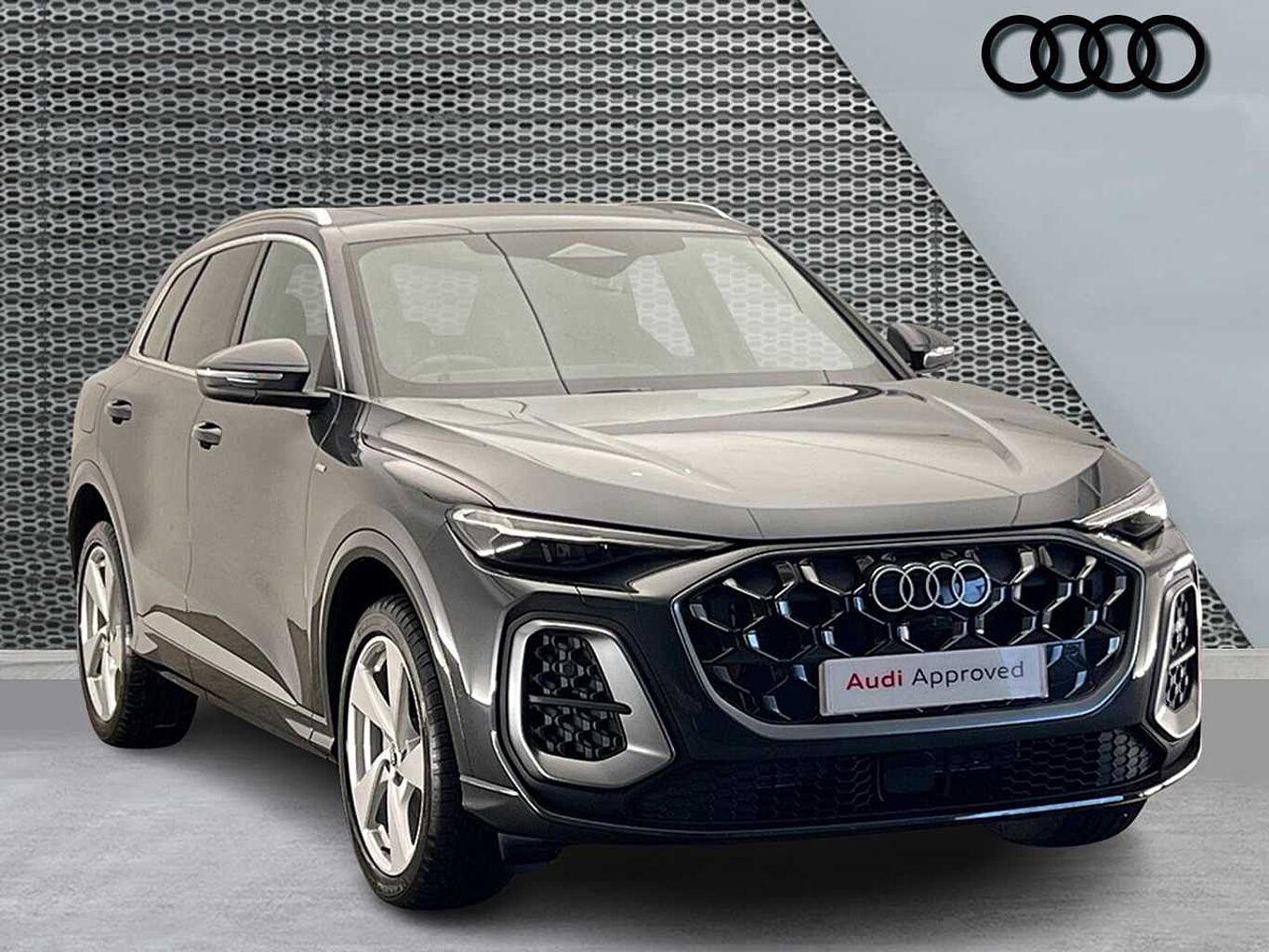 Main listing image - Audi Q5