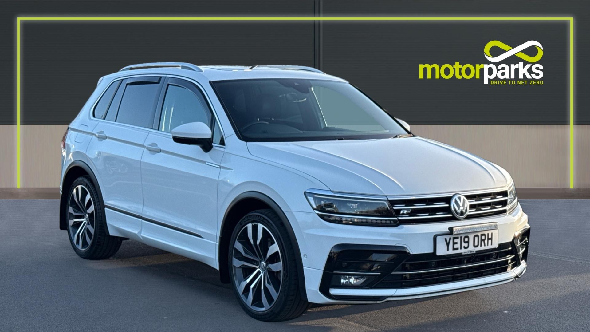 Main listing image - Volkswagen Tiguan