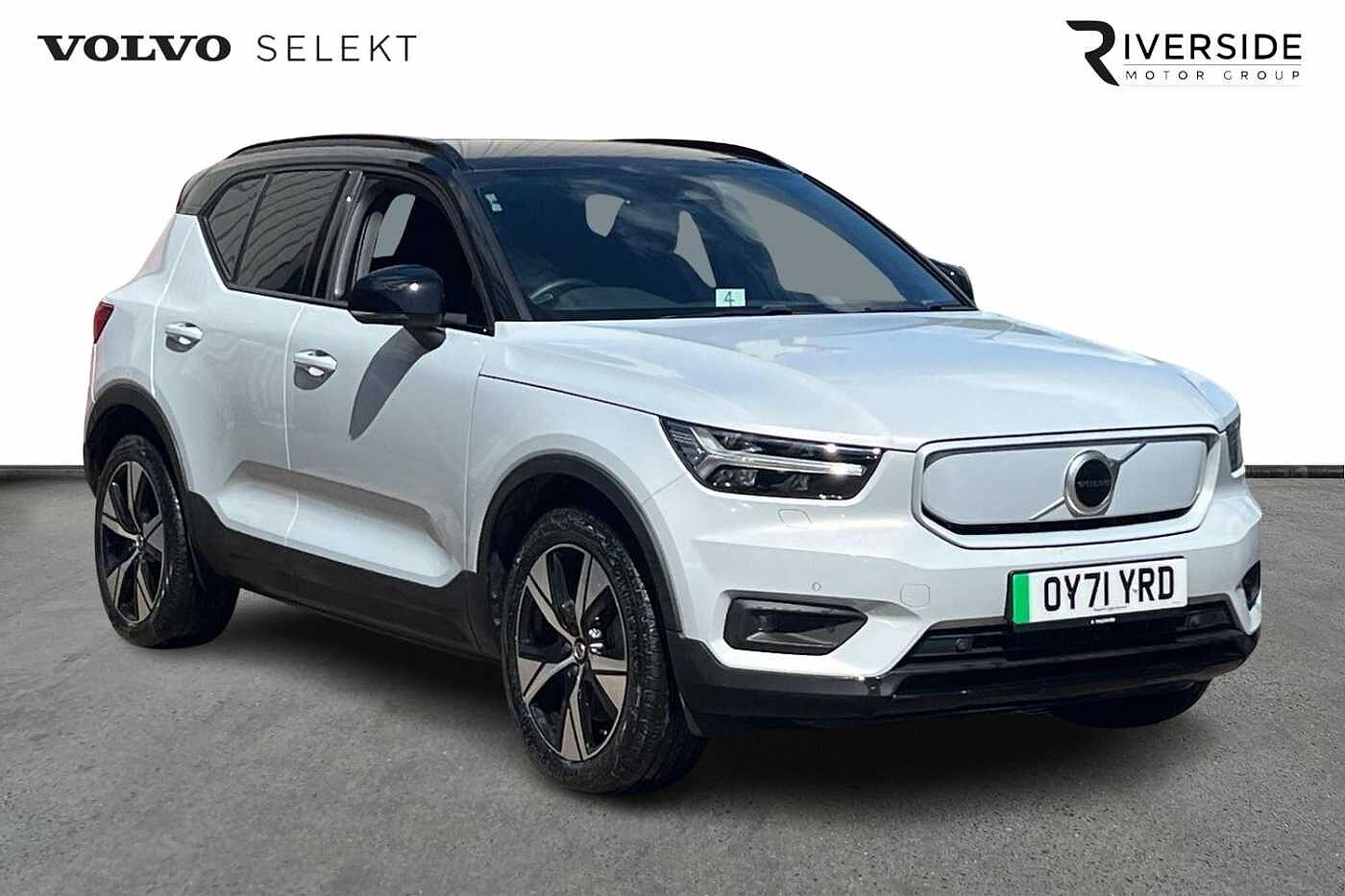 Main listing image - Volvo XC40 Recharge