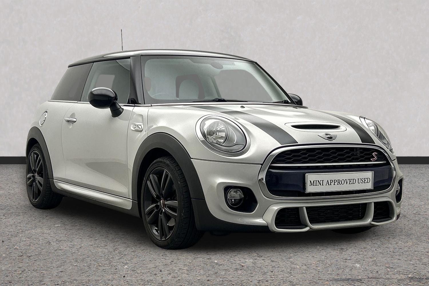 Main listing image - MINI Hatchback