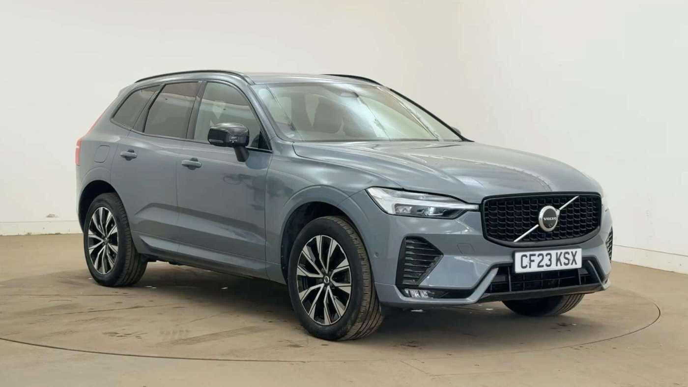 Main listing image - Volvo XC60