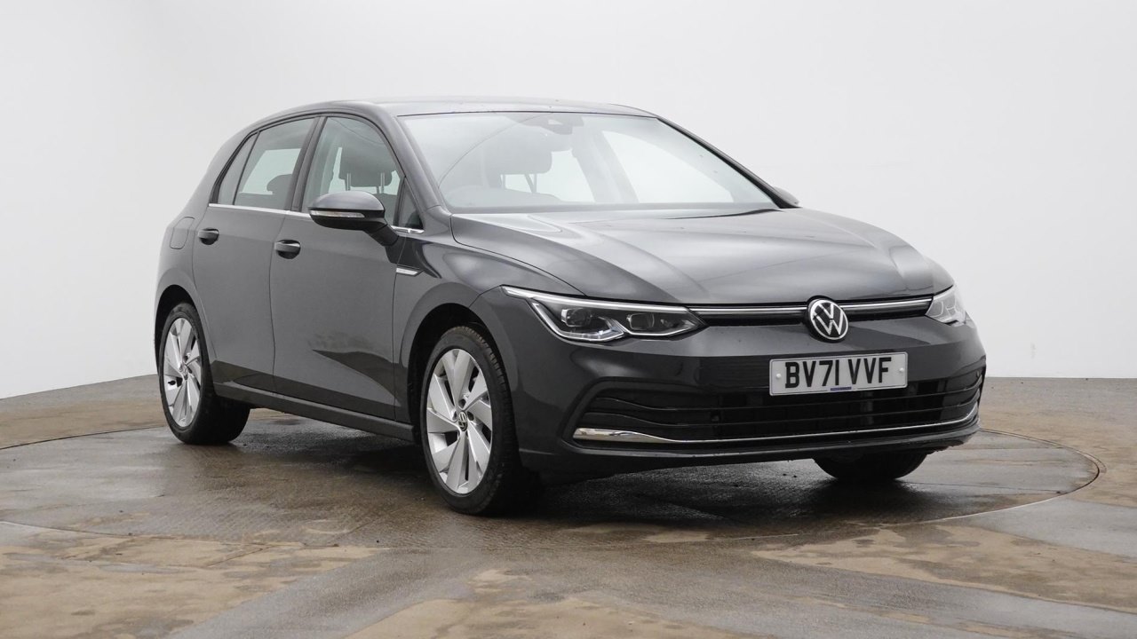 Main listing image - Volkswagen Golf