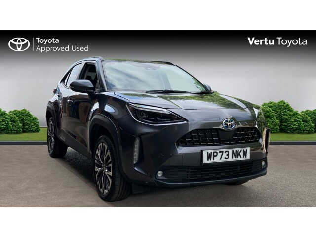 Main listing image - Toyota Yaris Cross