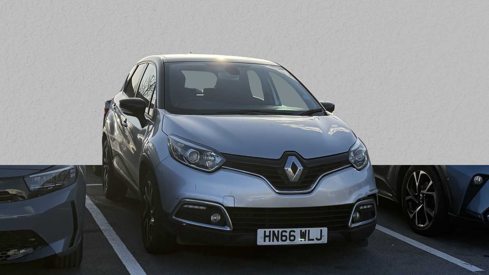 Main listing image - Renault Captur