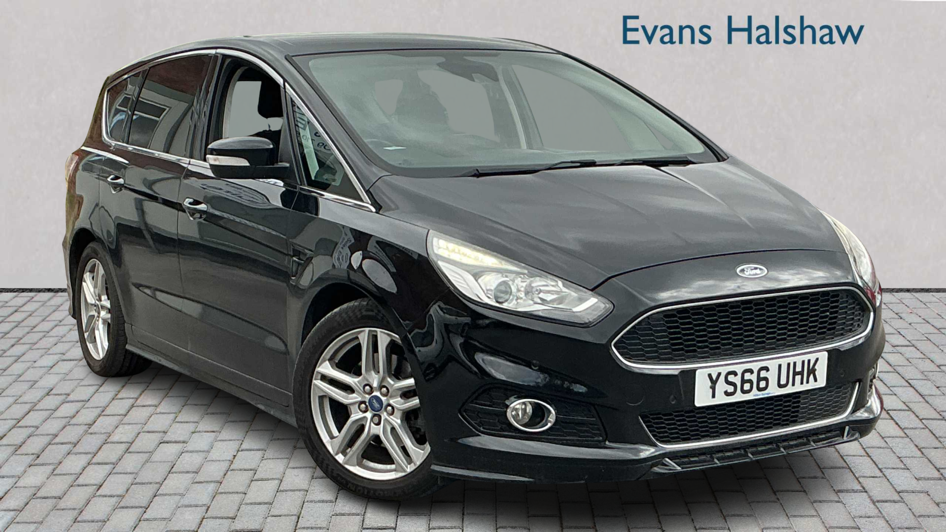 Main listing image - Ford S-MAX