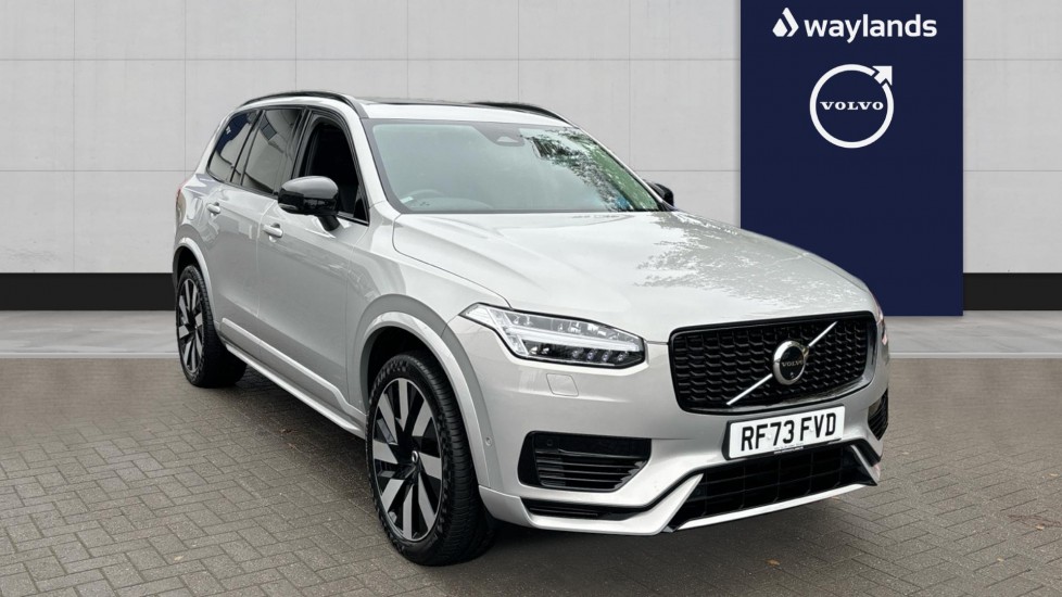 Main listing image - Volvo XC90