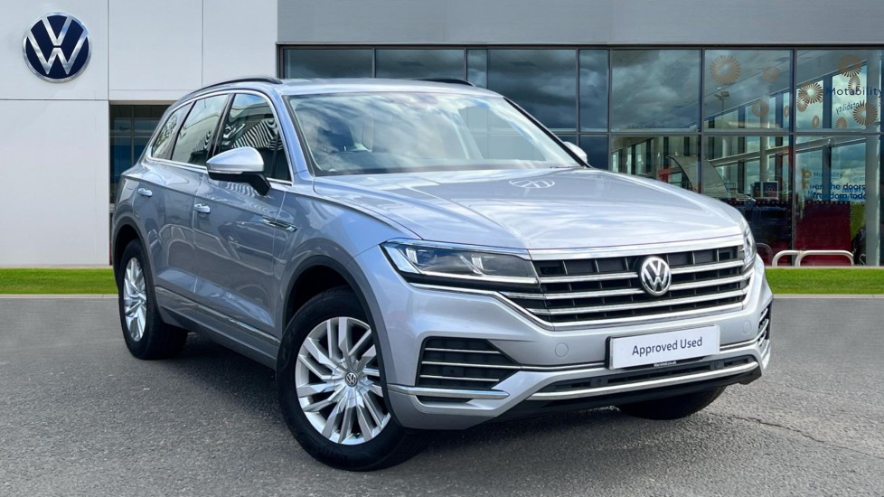 Main listing image - Volkswagen Touareg