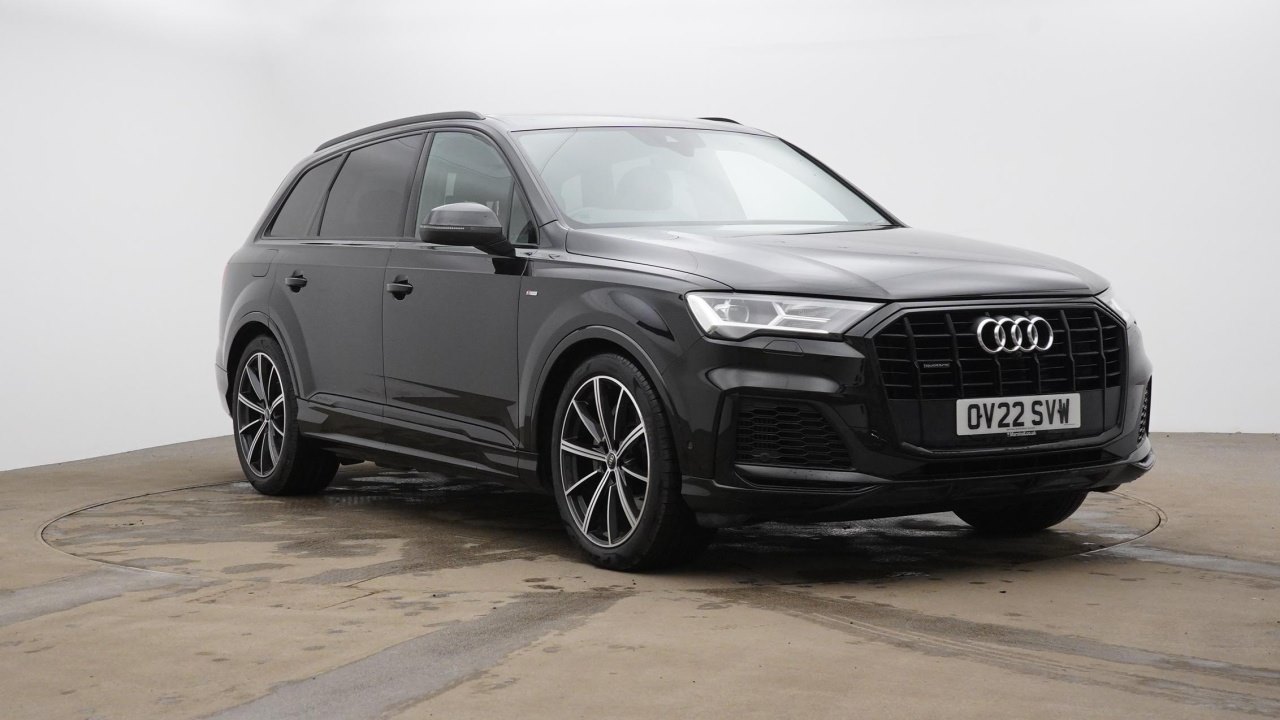 Main listing image - Audi Q7