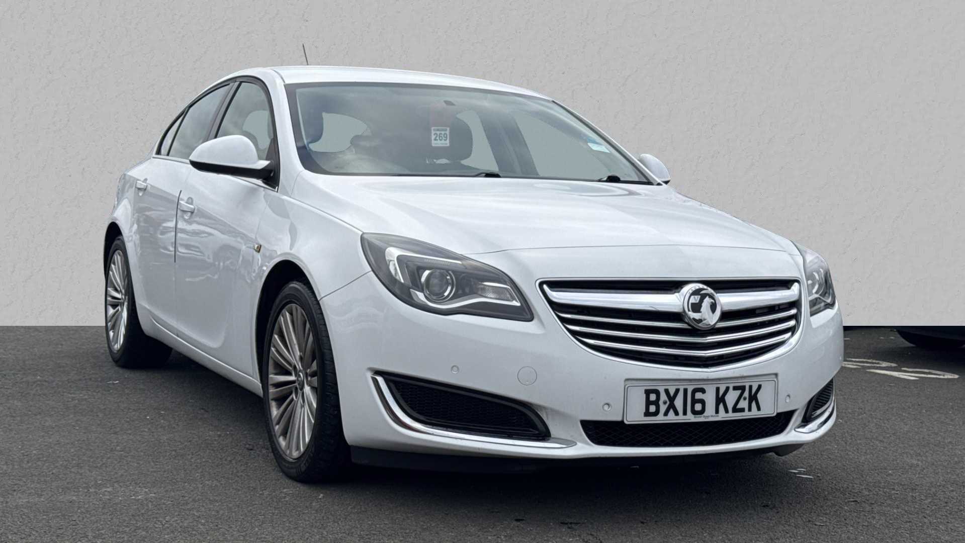 Main listing image - Vauxhall Insignia