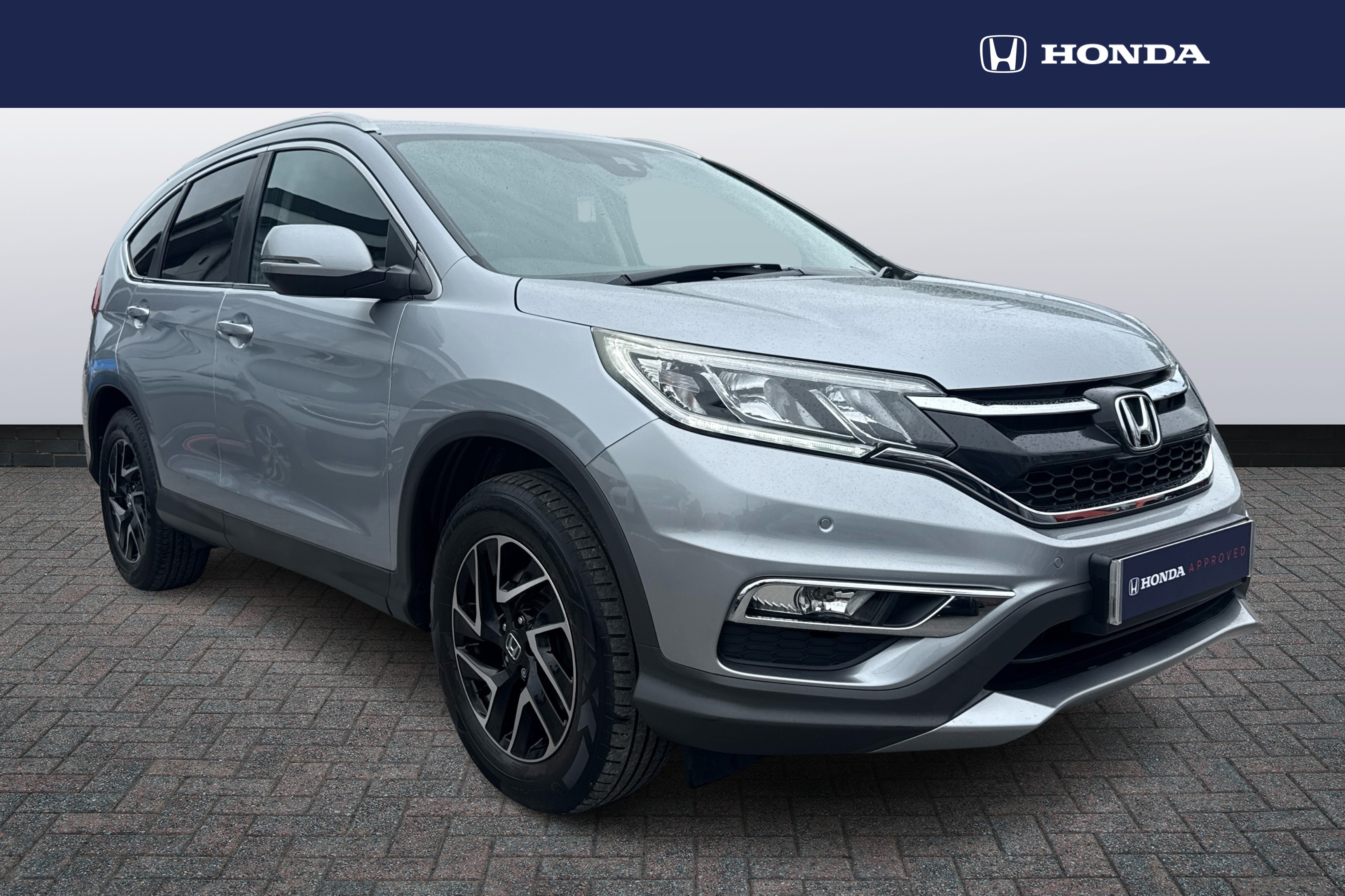 Main listing image - Honda CR-V