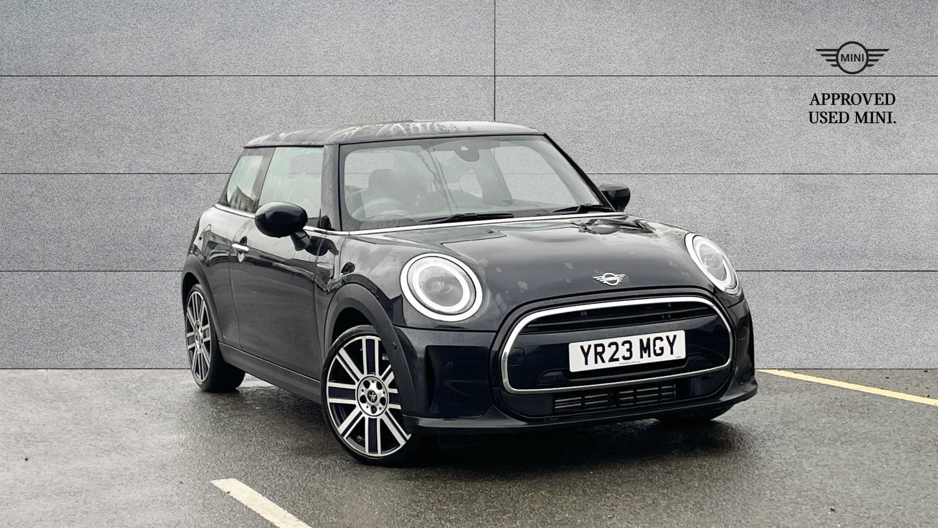 Main listing image - MINI Hatchback